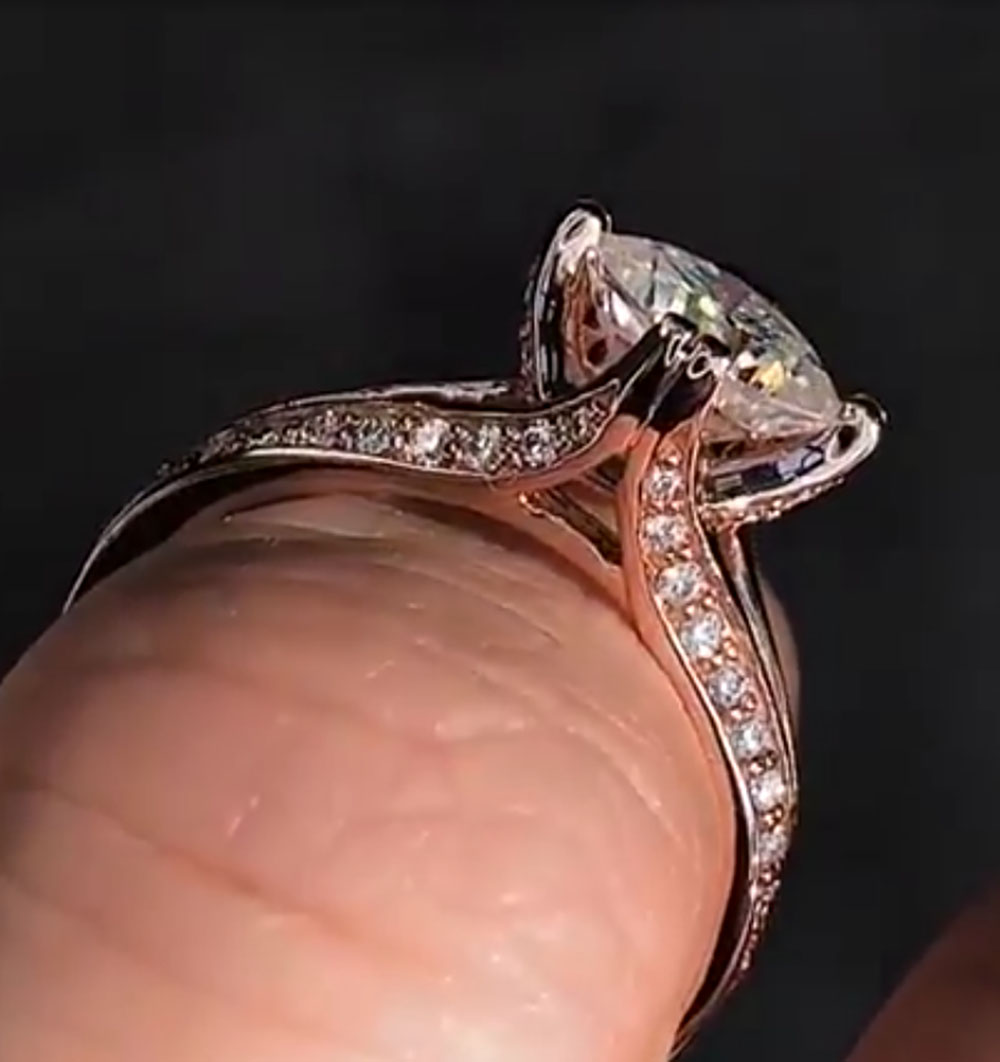 Moissanite Engagement Ring 1 Carat - Aangepaste massief 10K Rose Gold vrouwen