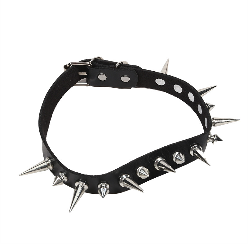Punk Lange Spike Choker Kunstl - Goth Punk Spike Choker recensie en prijs